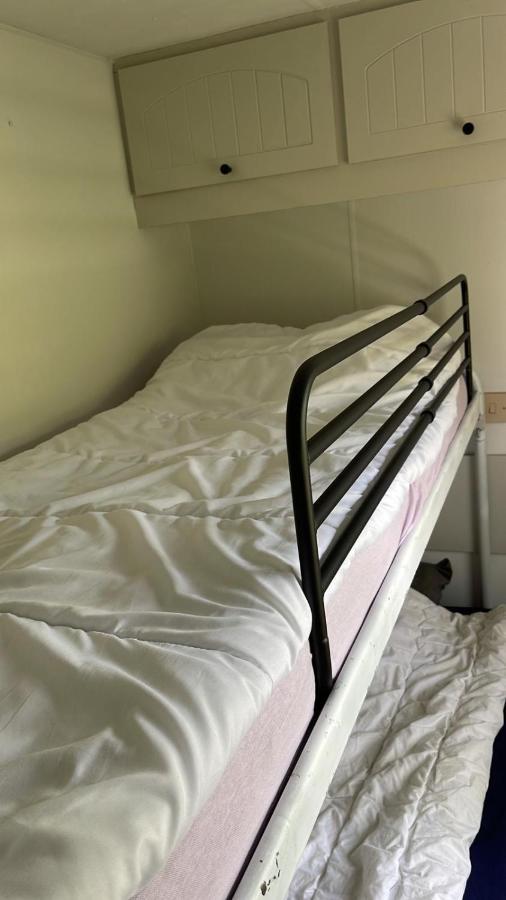 Chalet 4-6 Personen Op 5* Camping Terspegelt エールセル エクステリア 写真